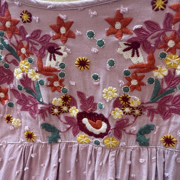 Solitaire Bohemian Floral Embroidered Top, Size Large - Picture 2 of 12